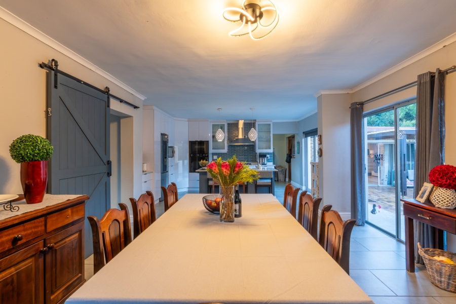 4 Bedroom Property for Sale in Aurora Western Cape